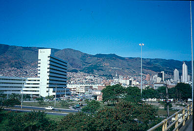 Panoramica Centro de Medellin
Cehap 1982
Palabras clave: PANORAMICA CENTRO MEDELLIN