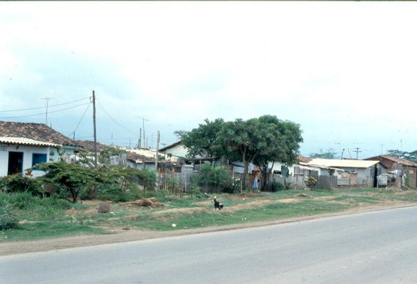 Fachada de viviendas, Barrios de Cali
CEHAP 1983




Palabras clave: BARRIOS CALI
