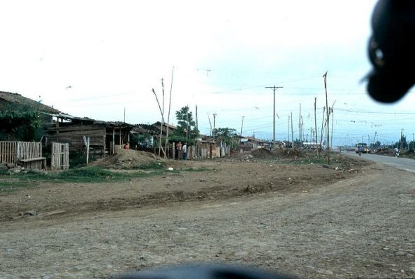 Zona de invasion, barrios de Cali
CEHAP 1983




Palabras clave: BARRIOS CALI