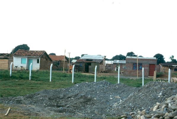 Panoramica, barrios de Cali
CEHAP 1983




Palabras clave: BARRIOS CALI