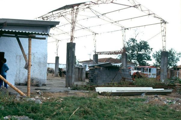 Construccion sin terminar barrios de Cali
CEHAP 1983




Palabras clave: BARRIOS CALI