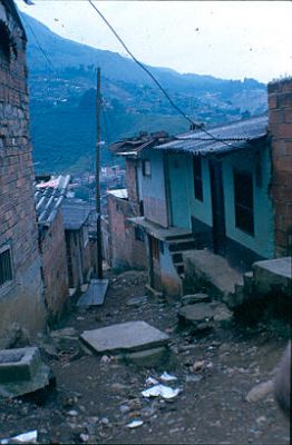 Vias sin pavimentar Los Caunces
Cehap 1982




Palabras clave: BARRIOS POPULARES LOS CAUNCES MEDELLIN CALLES