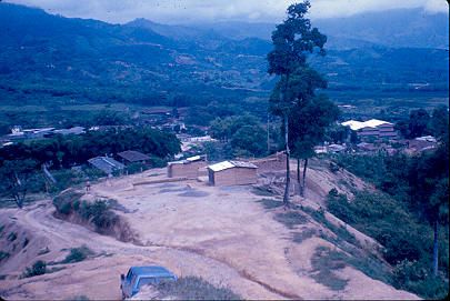 Panoramica zona de Prefabricacion Pereira organizacion de destechados Camilo Torres
Carlos Henao 1982 




Palabras clave: PREFABRICACION PEREIRA ORGANIZACION DE DESTECHADOS CAMILO TORRES
