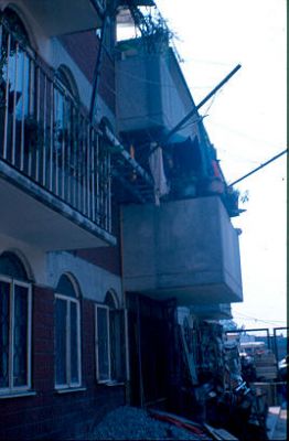 Fachada de viviendas en el BarrioTepito, Mexico
CENVI 1984




Palabras clave: TEPITO MEXICO