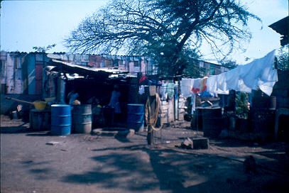 Lavadero de ropa  Barrio Managua Nicaragua
1982




Palabras clave: BARRIO MANAGUA NICARAGUA