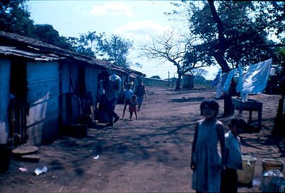 Nios habitantes de viviendas Barrio Managua Nicaragua
1982




Palabras clave: BARRIO MANAGUA NICARAGUA