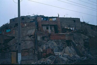 Viviendas subnormales Barrio canto grande Lima, Peru
1983




Palabras clave: BARRIO CANTO GRANDE LIMA