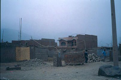 Viviendas en construccion Barrio canto grande Lima, Peru
1983




Palabras clave: BARRIO CANTO GRANDE LIMA