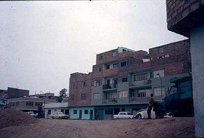 Fachada de viviendas Barrio El agustino Lima
1983




Palabras clave: BARRIO EL AGUSTINO LIMA