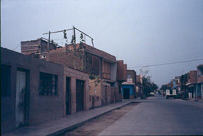 Infraestructura vial en el Distrito San Martin de Porres, Lima
CIPUR, 1983




Palabras clave: BARRIO LIMA