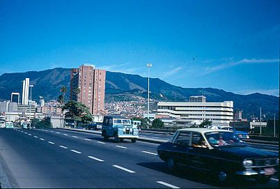 Panoramica Centro de Medellin
Cehap 1982
Palabras clave: PANORAMICA CENTRO DE MEDELLIN
