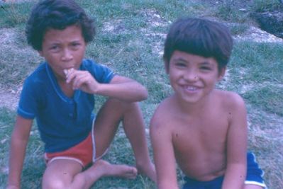Niños sonriendo, barrio Aures
CEHAP 1983
Palabras clave: AURES MEDELLIN