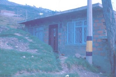 Vivienda zona alta del barrio Aures
CEHAP 1983


Palabras clave: AURES MEDELLIN