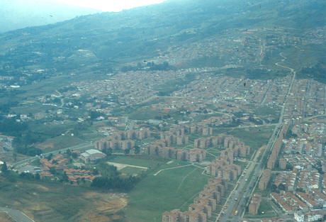 Vista amplia del barrio el Diamante
CEHAP 1983




Palabras clave: BARRIO EL DIAMANTE
