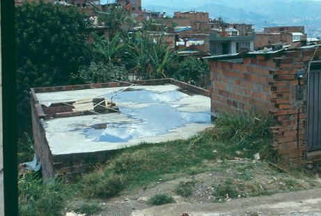 Vivienda subnormal, barrio el Diamante
CEHAP 1983




Palabras clave: BARRIO EL DIAMANTE