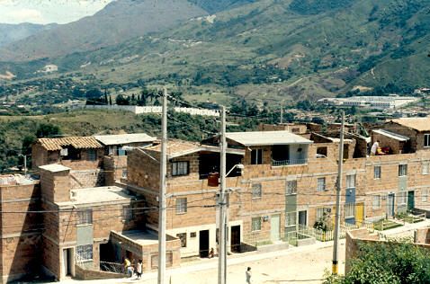 Panoramica de la urbanización El Recreo, Copacabana
CEHAP
1986
Palabras clave: URBANIZACIONES