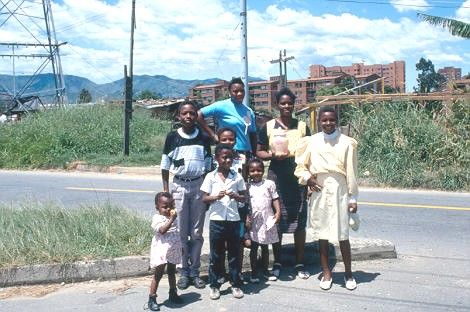 Familia en Medelln
Cehap 1992
Palabras clave: Espacio Pblico Medelln