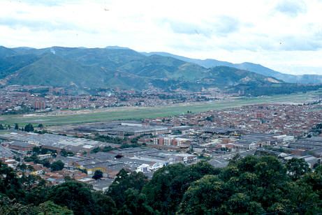 Sector Industrial de Medellin
Cehap 1992
Palabras clave: Panoramica de MEDELLIN