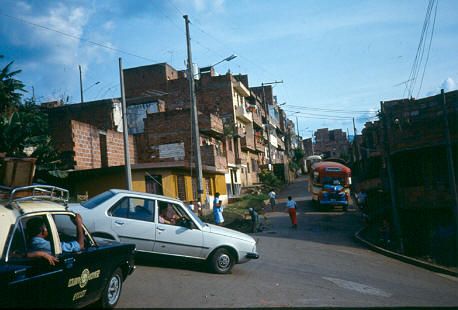 Calles Comuna Nororiental Medellin, 1992
Cehap 1992
Palabras clave: ESPACIO PUBLICO MEDELLIN