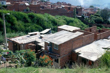 Viviendas en pendiente Medellin
Cehap 1992




Palabras clave: ESPACIO PUBLICO MEDELLIN