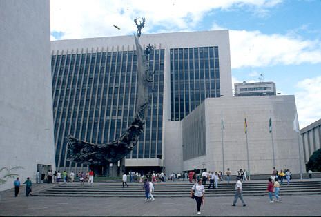 Centro Administrativo La Alpujarra, Medellin
CEHAP 1992




Palabras clave: EDIFICIOS MEDELLIN
