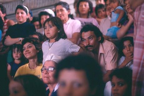 Reunion comunitaria, Medellin
CEHAP 1992
Palabras clave: COMUNIDAD MEDELLIN
