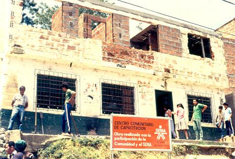 Centro comunitario Medellin
Cehap 1992

Palabras clave: ESPACIO PUBLICO MEDELLIN