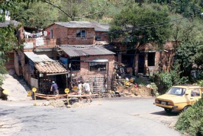 Viviendas Belen Rincon 
Cehap 2001
Palabras clave: BELEN RINCON