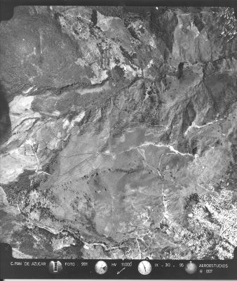 Fotogarafia aerea Cerro pan de Azucar de Medellin 1995
Cehap 1995




Palabras clave: Desastres Villatina Pan de Azucar Medellin