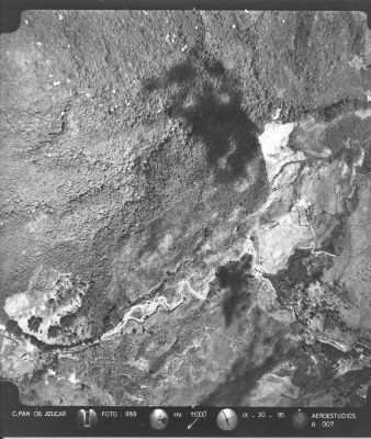Fotogarafia aerea Cerro pan de Azucar Medellin 1995
Cehap 1995



Palabras clave: Desastres Pan de Azucar Medellin