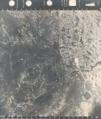 Fotografia aerea de la Comuna nororiental Parte Alta Medellin 1983
Cehap 1983




Palabras clave: Comuna nororiental