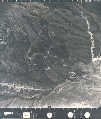 Fotografia aerea de la Comuna nororiental Parte Alta Medellin 1983
Cehap 1983




Palabras clave: Comuna nororiental