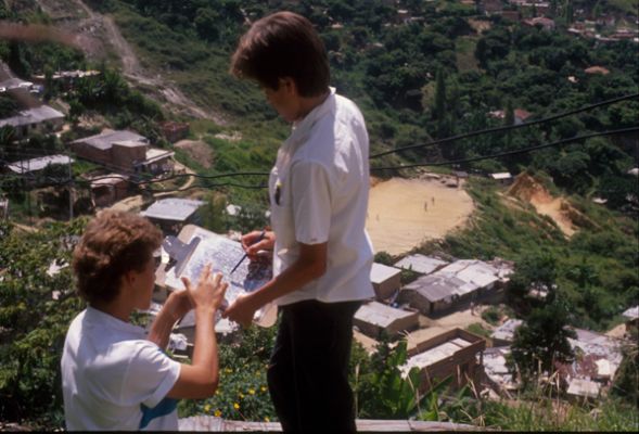 Personas referenciando el lugar Nuevos Conquistadores
Cehap
1984




Palabras clave: DESASTRES SIG